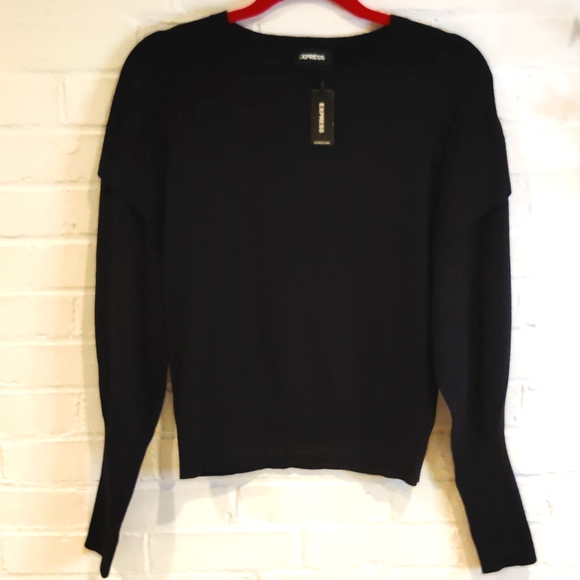 NWT Express Capped Sleeve Crew Neck Black Sweater - Picture 3 of 6